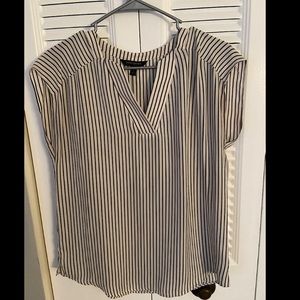 Banana Republic blouse